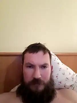 Klinsch online show from November 26, 2025, 9:05 pm