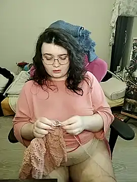 DenisHailey online show from December 8, 2024, 10:08 am