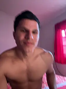 pedrovkr3 online show from May 3, 2026, 4:35 pm