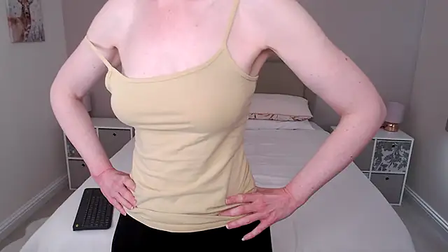 British Goddess Anna online show from January 21, 2025, 11:46 am