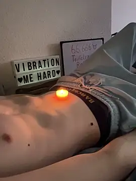 secret dream415 online show from April 21, 2026, 7:06 pm