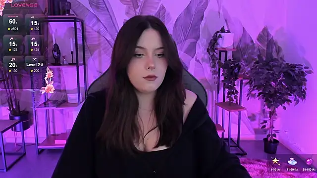 CoralineKeyns online show from October 14, 2025, 3:18 am