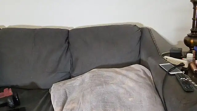 Snapshot of Carmen_Cream chatting on December 14, 2025, 7:58 am Carmen Cream online show from December 14, 2025, 7:58 am