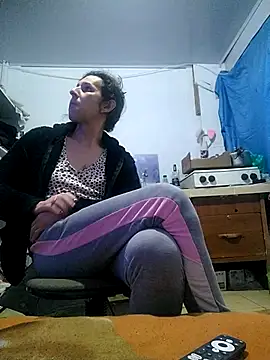 Cameron puppy online show from March 6, 2025, 4:52 am