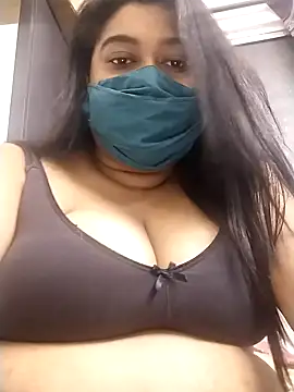 indianlisa5 online show from February 23, 2025, 7:38 pm