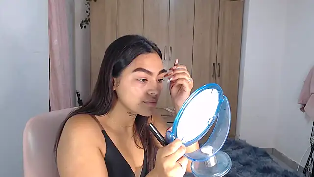 fairylatin222 online show from February 11, 2025, 8:26 am