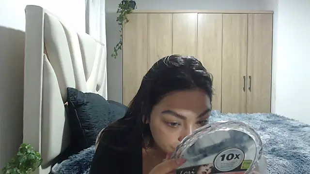 fairylatin222 online show from March 15, 2025, 12:15 am