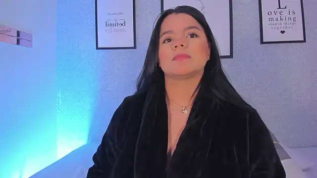 Natasha harper online show from March 18, 2026, 11:57 am