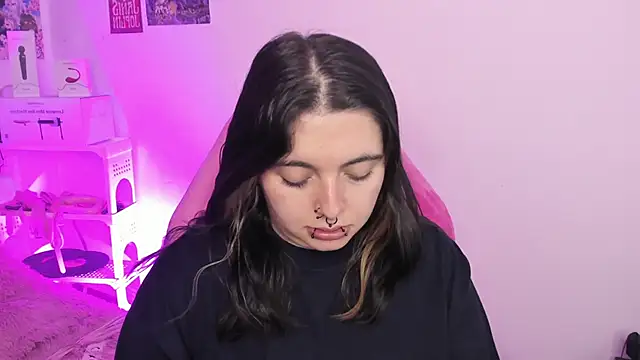 Sachi Meow online show from September 20, 2025, 12:28 pm