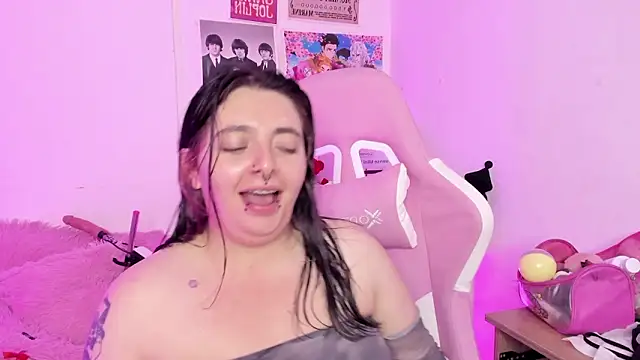 Sachi Meow online show from February 1, 2026, 5:44 pm