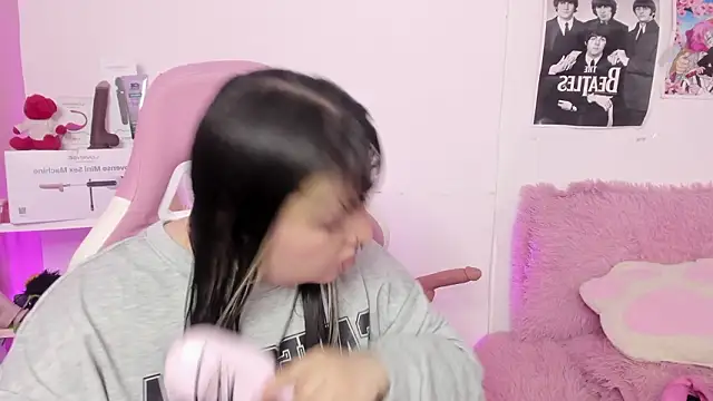 Sachi Meow online show from February 19, 2026, 12:34 pm