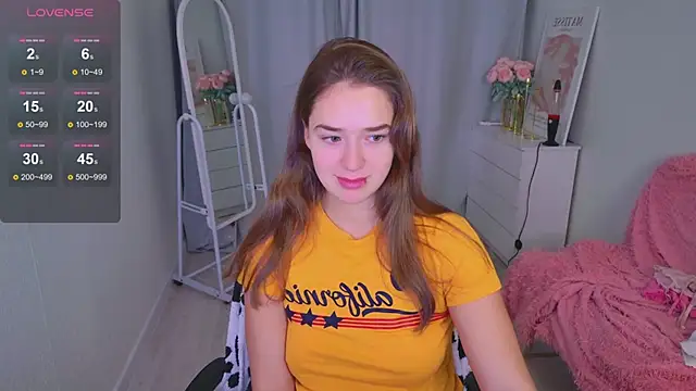 Snapshot of LovelyJessie chatting on January 11, 2026, 1:49 pm LovelyJessie online show from January 11, 2026, 1:49 pm