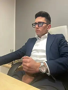 masterboss  online show from February 15, 2025, 1:05 pm