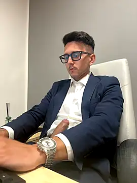 masterboss  online show from October 2, 2025, 11:28 am