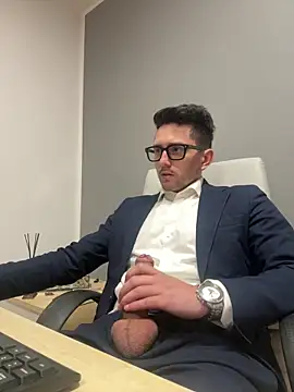 masterboss  online show from March 27, 2026, 12:49 pm