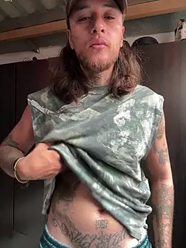 raymon616 online show from April 21, 2026, 12:44 pm