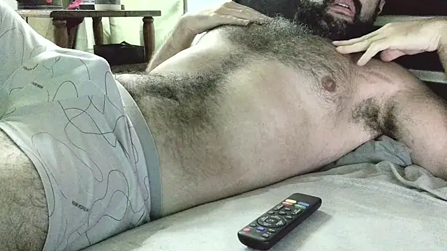 machoathome online show from March 23, 2025, 3:21 am