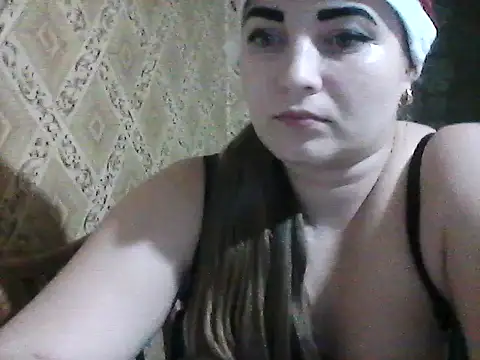 Elizabeth Meow online show from December 13, 2025, 8:04 pm