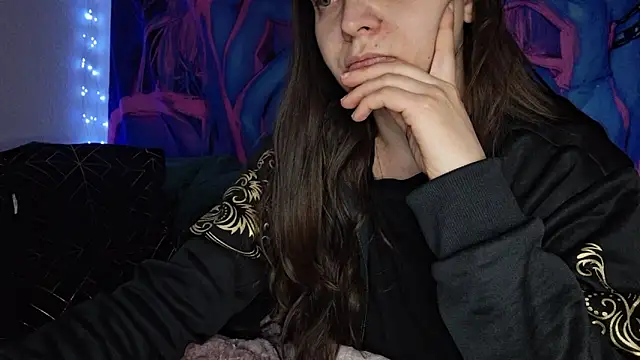 Cyndee Winter online show from February 2, 2025, 4:00 pm