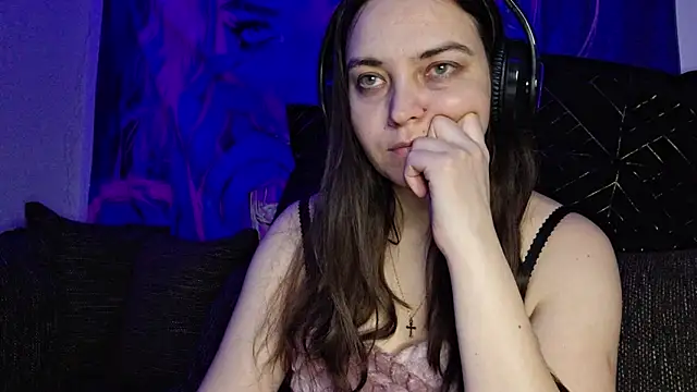 Cyndee Winter online show from February 26, 2025, 6:43 pm