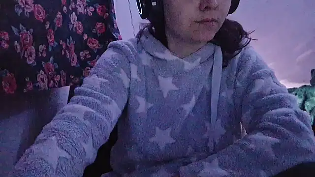 Cyndee Winter online show from March 14, 2025, 7:34 pm