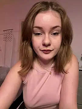 MaribelRiver online show from February 19, 2025, 9:14 pm