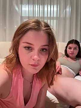 MaribelRiver online show from February 28, 2025, 9:01 pm