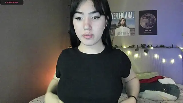 Anisawithlove online show from December 10, 2024, 5:11 pm