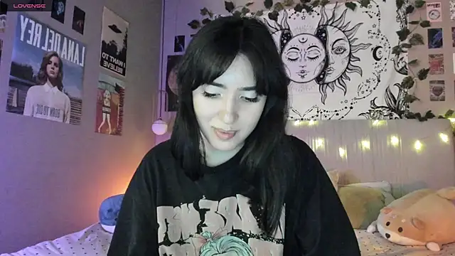 Anisawithlove online show from December 20, 2024, 5:08 pm