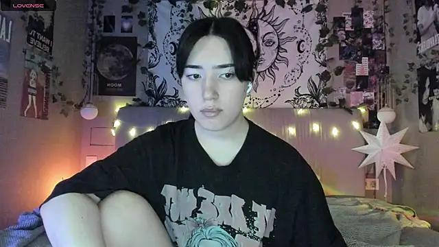 Anisawithlove online show from February 13, 2025, 3:03 pm