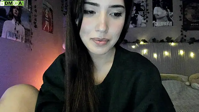 Anisawithlove online show from October 5, 2025, 7:50 am