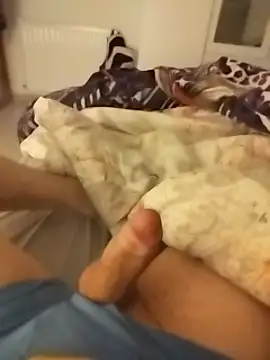 biiigbosss88 online show from March 18, 2025, 10:58 pm