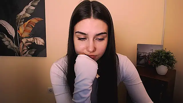 Lili magic online show from September 17, 2025, 12:29 pm