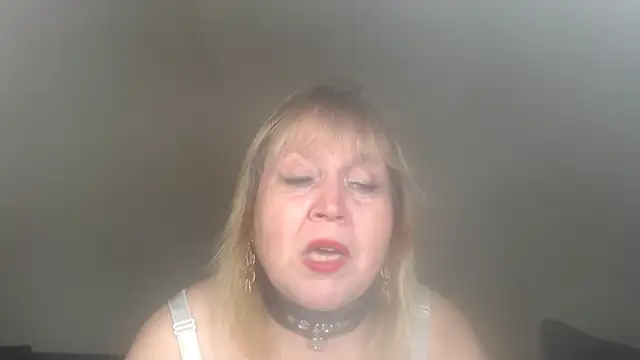 Blasflittchen online show from March 19, 2025, 8:11 pm