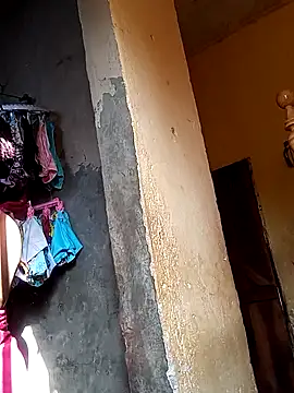 pretty amaal online show from March 11, 2025, 2:18 pm