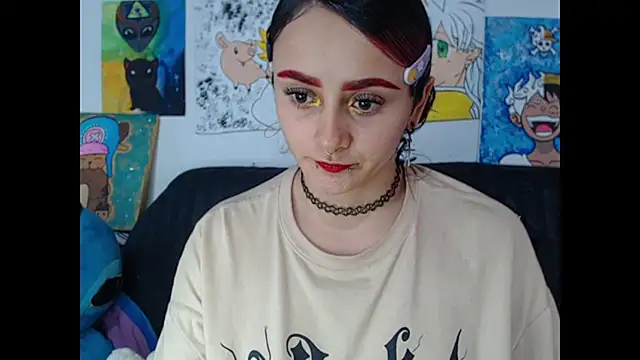 kitty22  online show from April 7, 2026, 2:17 pm