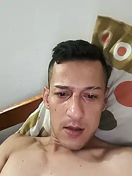 JoseHosther20xh online show from November 18, 2025, 3:23 am