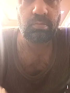 lund lol online show from February 12, 2025, 4:44 am