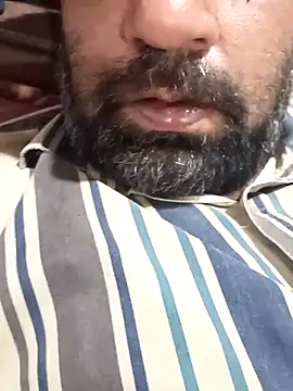 lund lol online show from February 15, 2025, 9:49 am