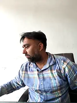 lund lol online show from March 26, 2026, 6:30 am