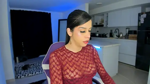 Snapshot of johedija chatting on July 7, 2026, 11:53 pm johedija online show from July 7, 2026, 11:53 pm