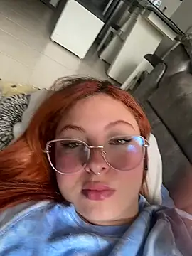 izyzys baker online show from March 29, 2026, 3:56 pm