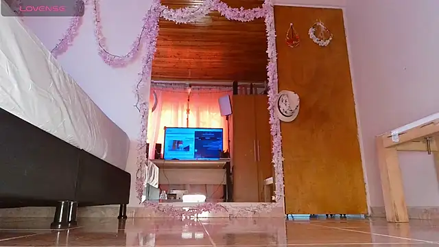 Sahory   online show from January 28, 2025, 7:42 pm