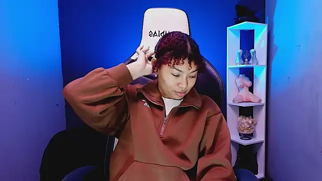 JadaRoberts online show from October 24, 2025, 12:12 pm