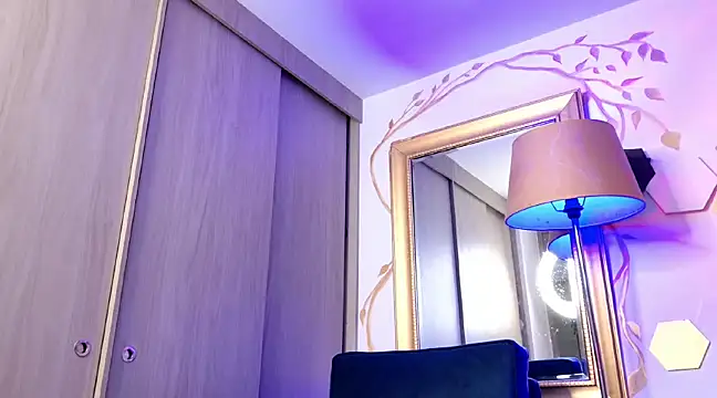 enzo herrera01 online show from March 5, 2025, 4:13 am