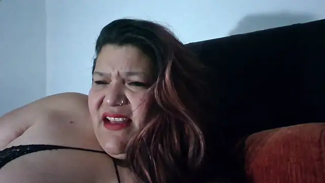 kendalkitty1 online show from September 12, 2025, 3:50 am