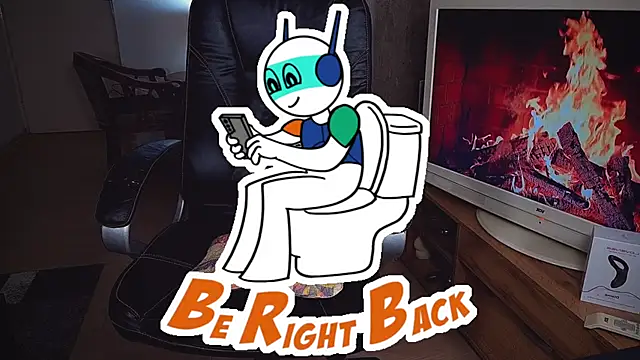 officeman7 online show from December 12, 2024, 8:21 pm