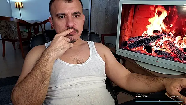 officeman7 online show from April 22, 2026, 3:24 pm