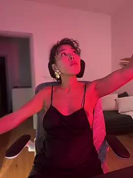 IzanamiTime online show from December 16, 2025, 3:22 am