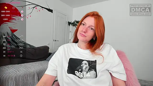 Aliceginger99 online show from February 26, 2025, 5:20 am